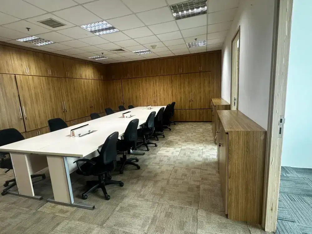 Sewa Kantor 390 m2 Full Furnish Siap Huni di Lippo Kuningan