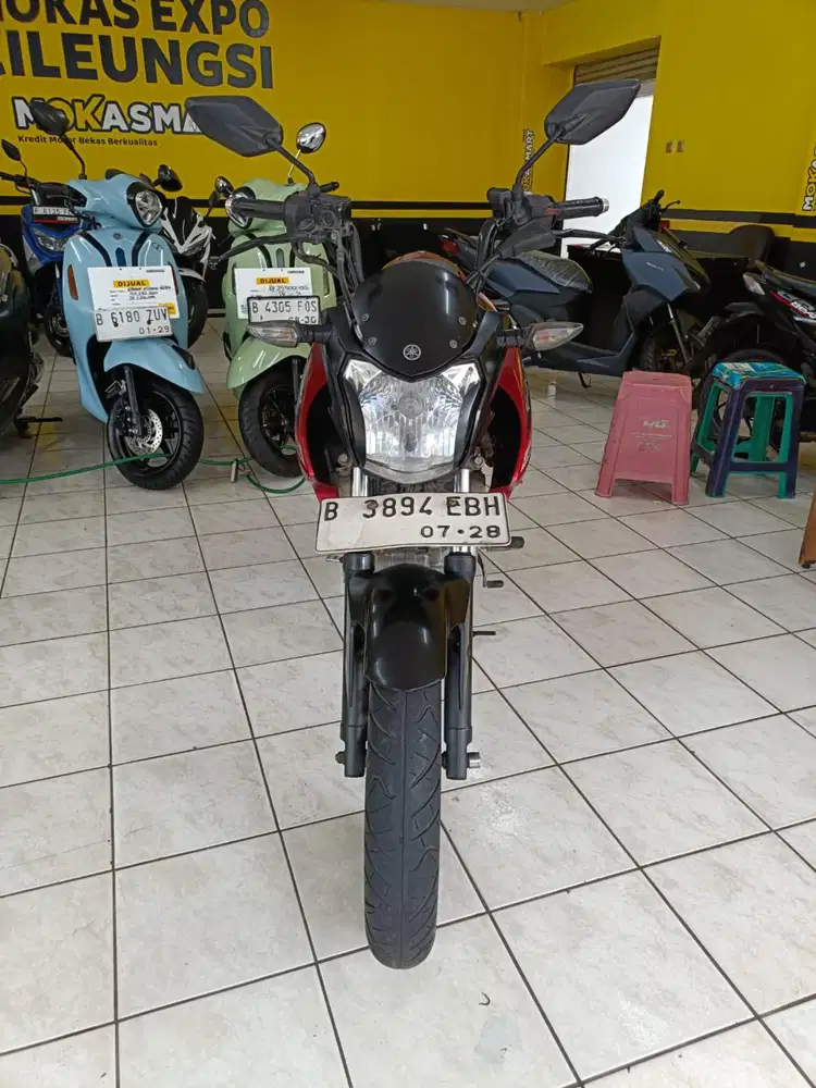 Dijual motor Yamaha Vixion 2013/HANYA CASH