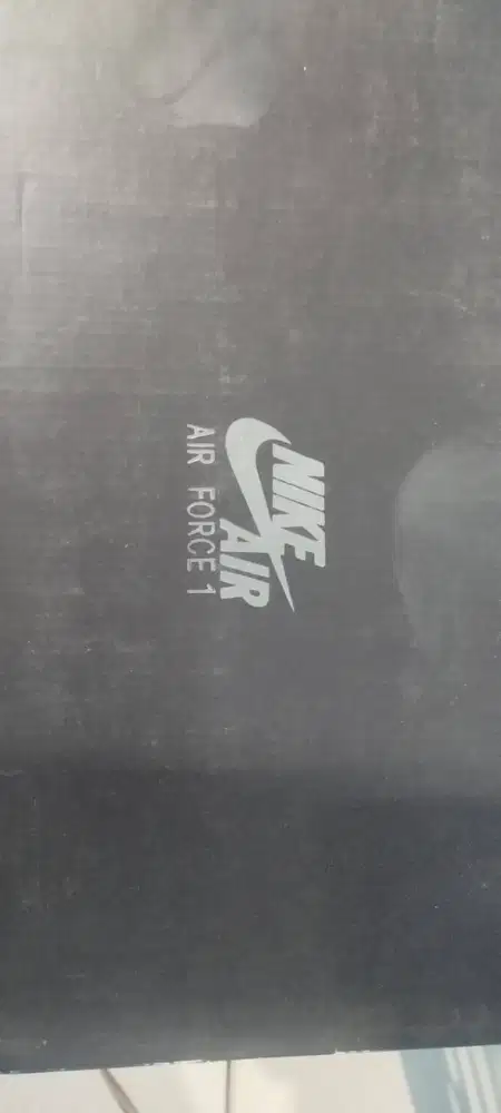 Nike Air Force 1 '07 LV8 (FQ8714-001-8)