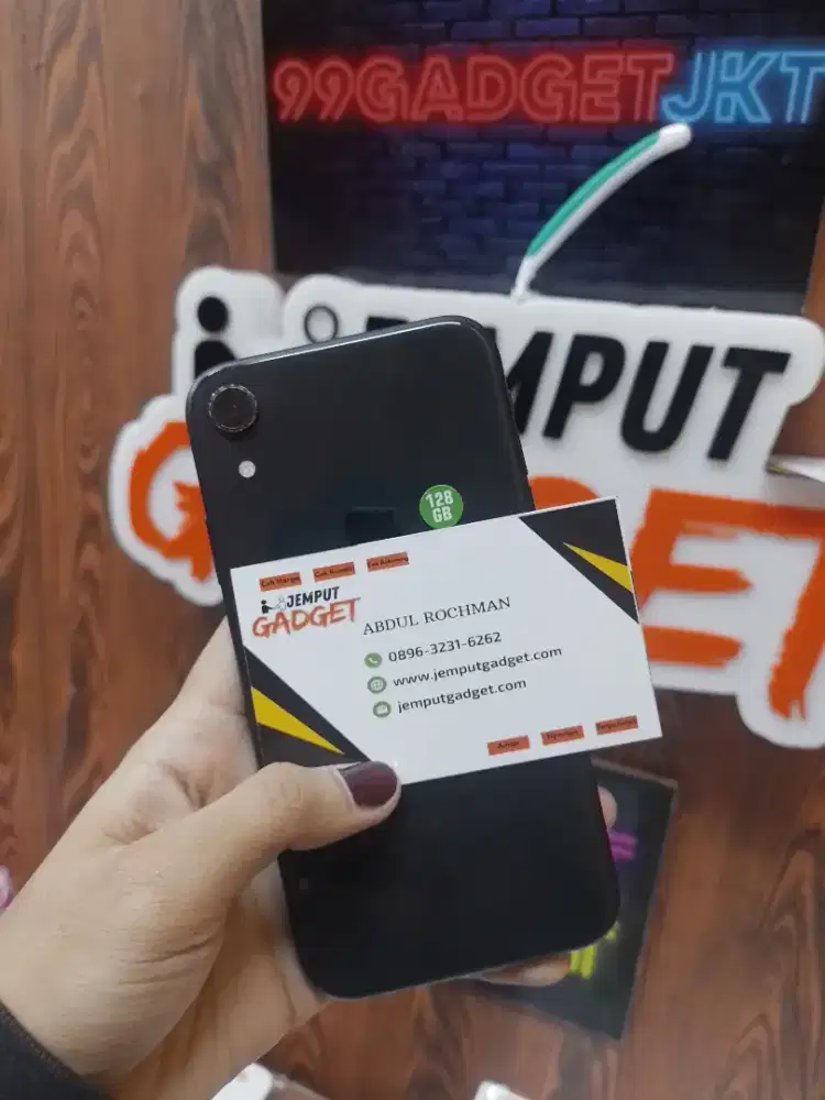 Iphone xr 128GB lengkap Ibox