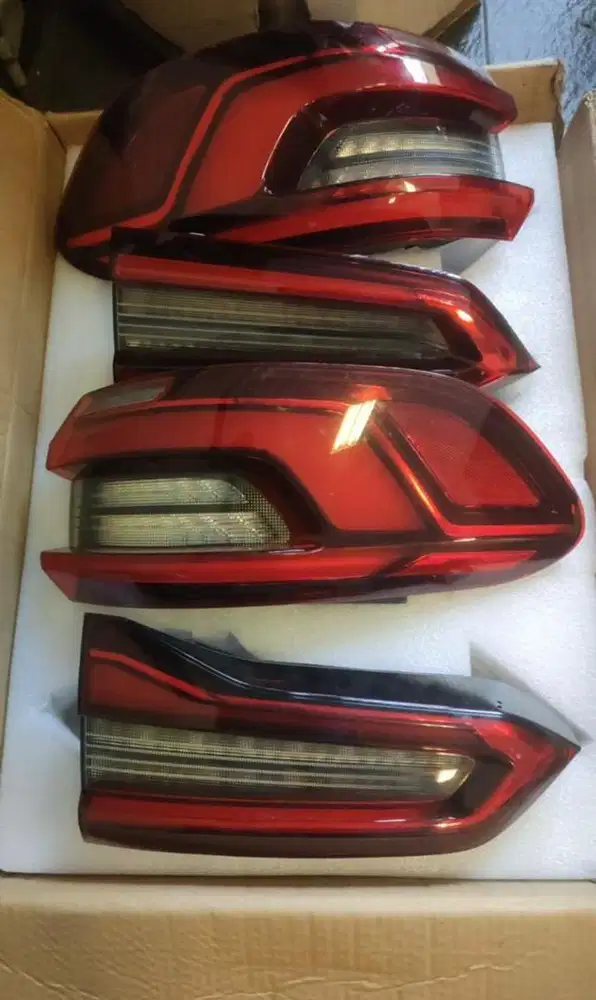 Lampu belakang BMW X5 2020