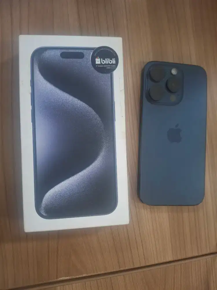 IPHONE 15 PRO 256 GB Ibox.