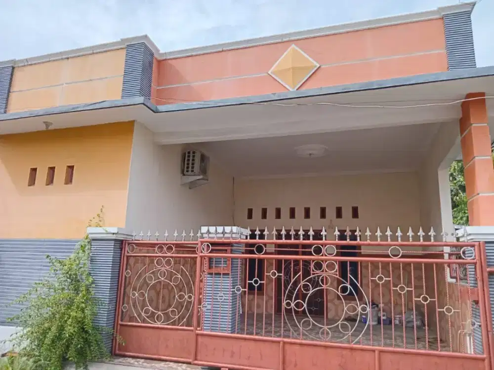 Rumah cantik lingkungan nyaman