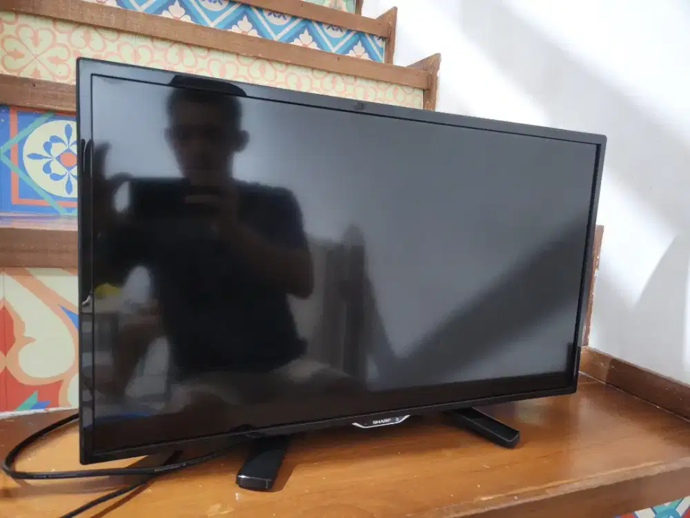TV Led Sharp 24 in Nego