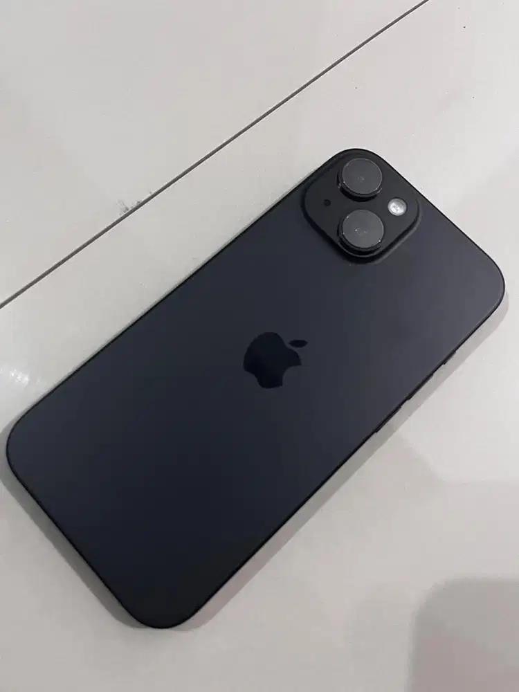 Iphone 15 ibox 128gb garansi on