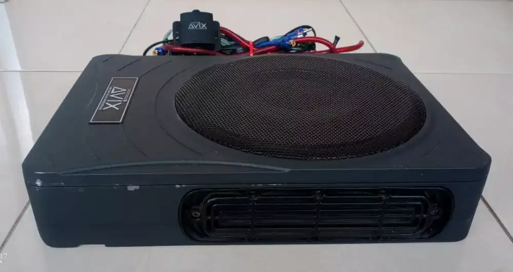 Subwoofer Kolong AVIX 10 Inc