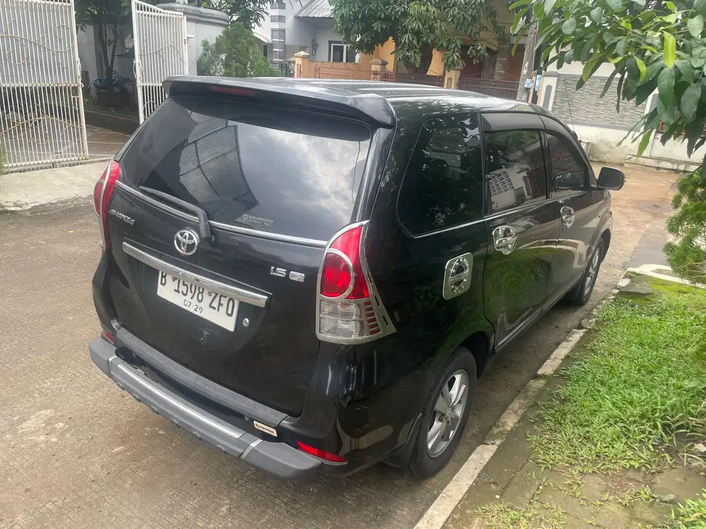 Toyota Avanza 2014 Bensin