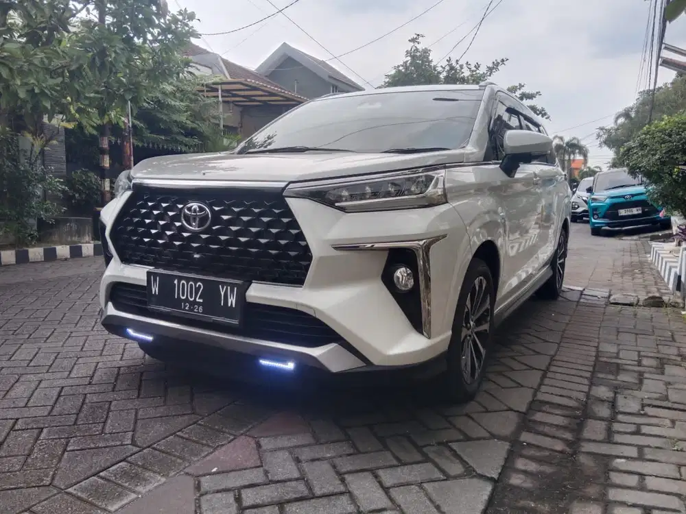 DP 5 jt # AVANZA VELOZ 1.5 Q TSS AT 2021