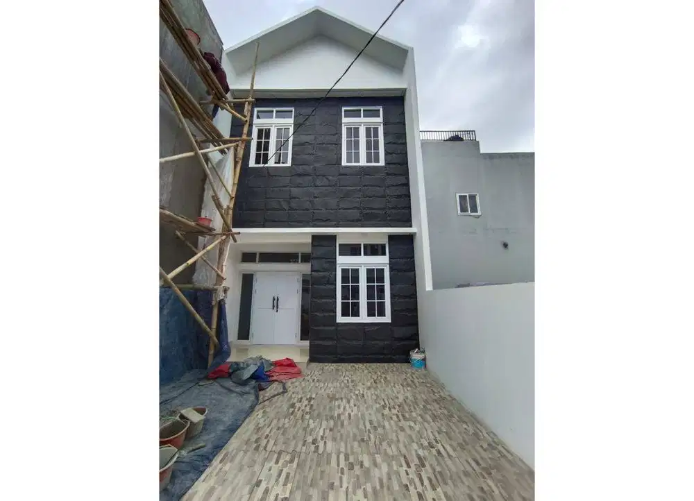 JUAL RUMAH DI BANDUNG ARCAMANIK SIAP HUNI