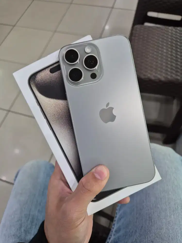 iPhone 15 Pro Max 256 Gb iBox