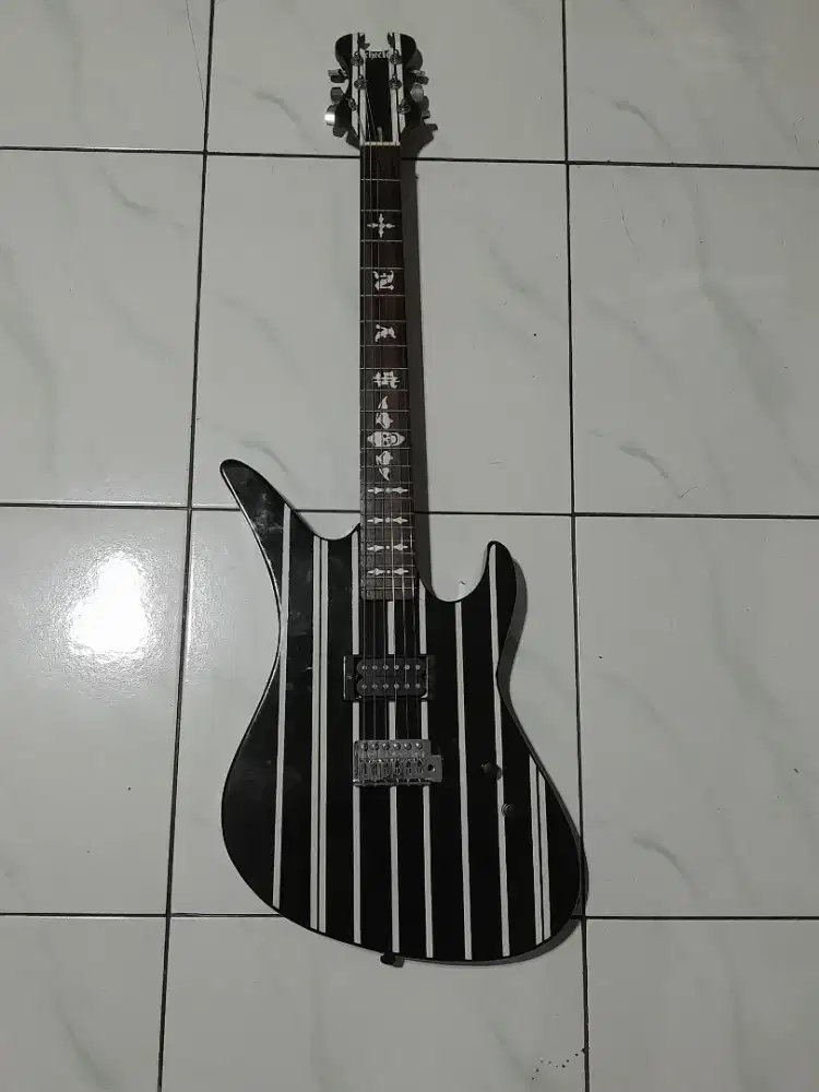Gitar listrik schecter synyster not efek bas headles ampli drum updown