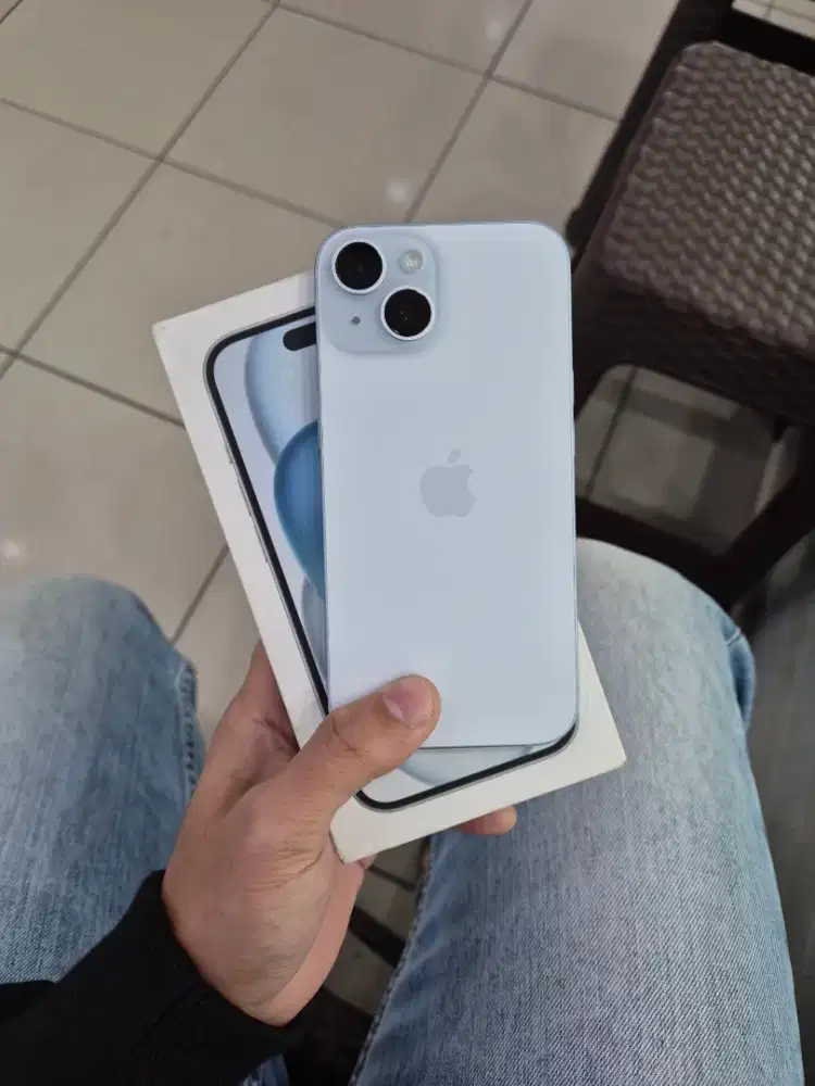 iPhone 15 128 Gb iBox