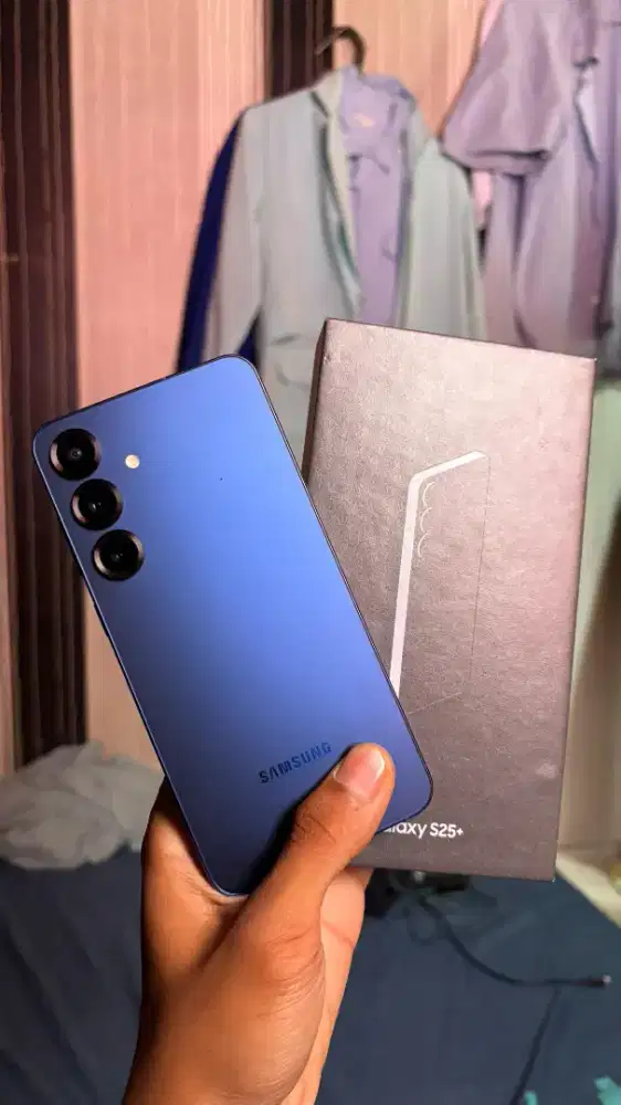 Samsung S25+ (plus) Navy 256 GB