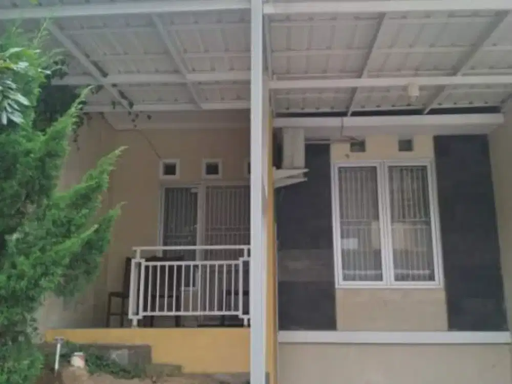 Rumah siap huni di Kampung Elang