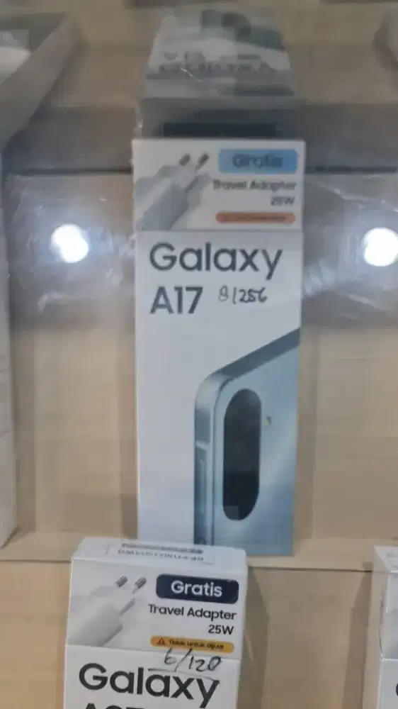 Samsung Galaxy A17
