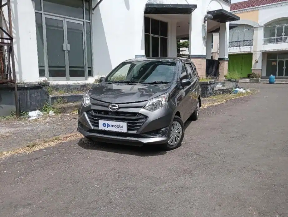 KM Rendah - Daihatsu Sigra 1.2 X Bensin A/T 2016 Abu