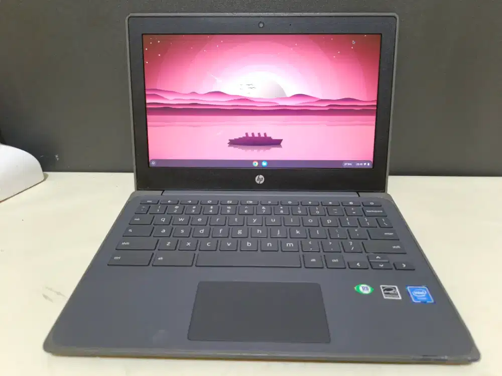Laptop Hp Chromebook 11 G8 Ram 4Gb Model Slim Ada Playstore No Minus