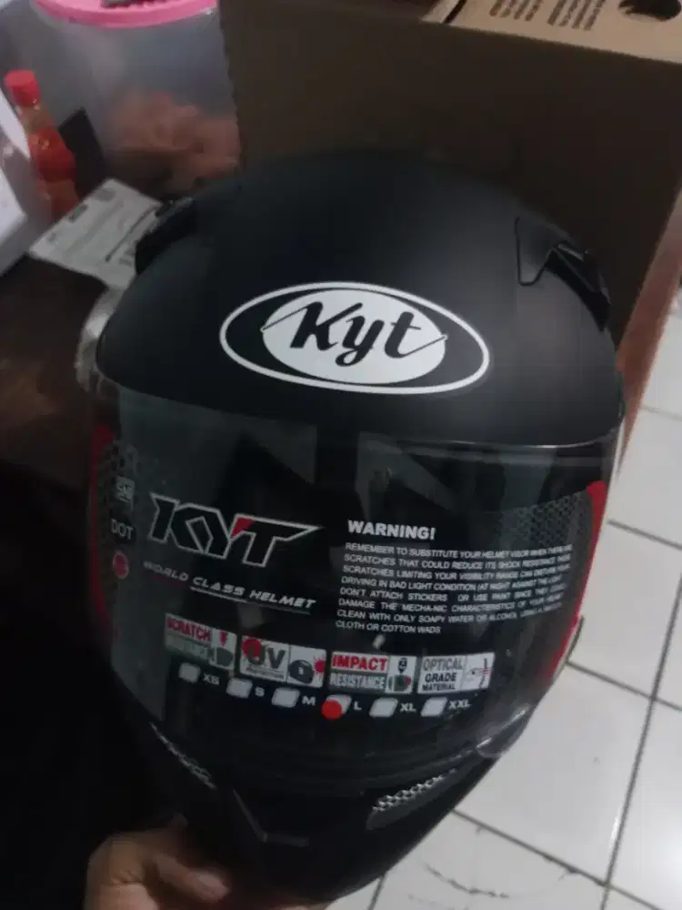 Jual helm KYT jual cepat