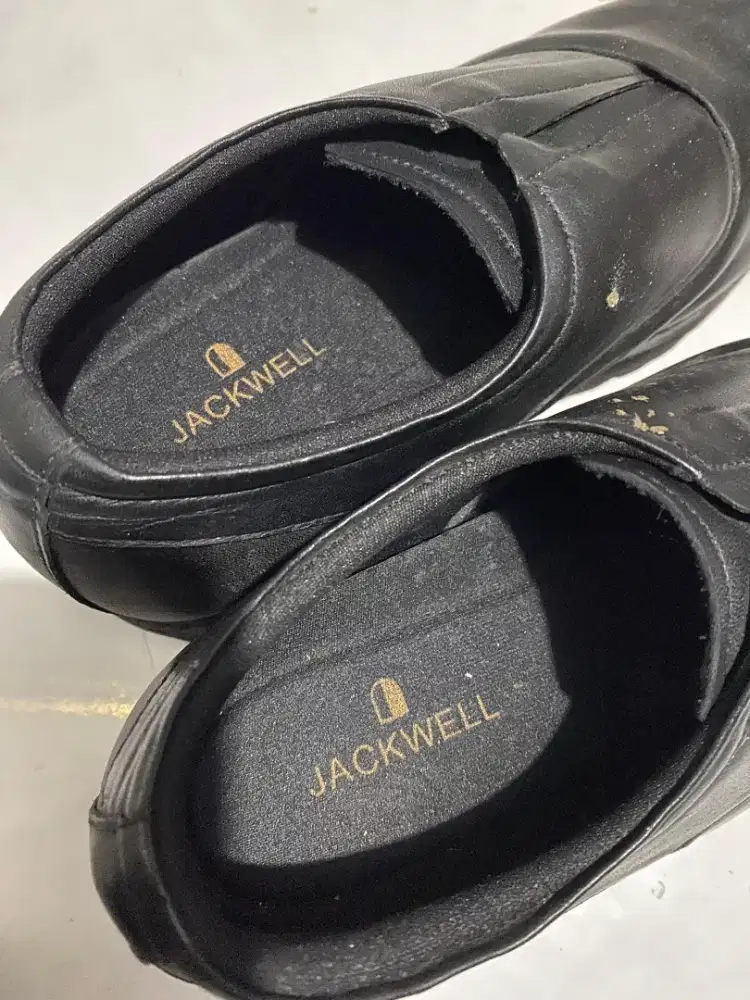 Sepatu Jackwell Ukuran 41 (Tambah Tinggi 7cm) 99% Baru