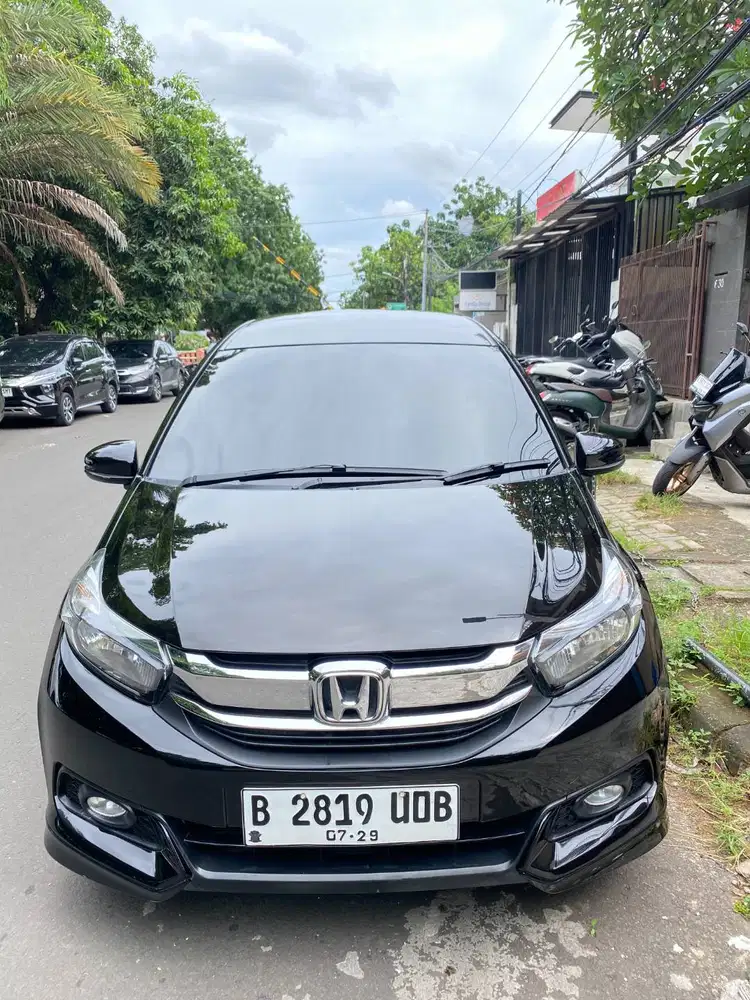 Jual Cepat! Honda Mobilio E CVT 2019 LOW KM