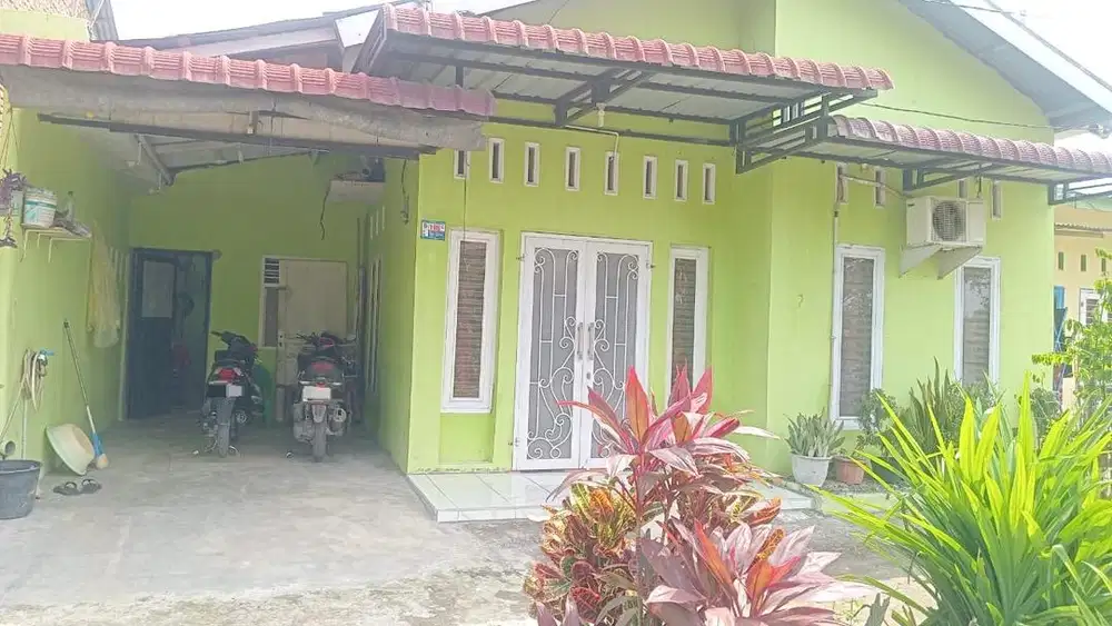 Rumah Terawat bangunan bersih