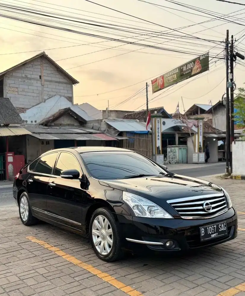 Nissan teana 2.5XV sunroof