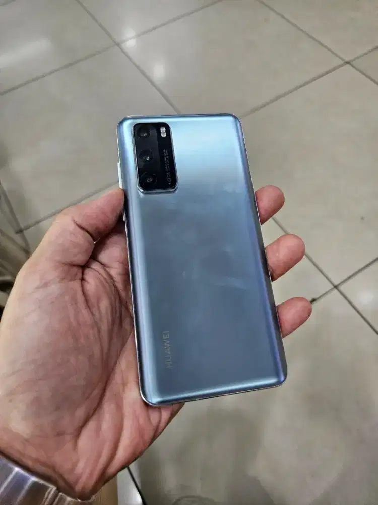Huawei p40 8/256 resmi Indonesia kondisi mulus terawat