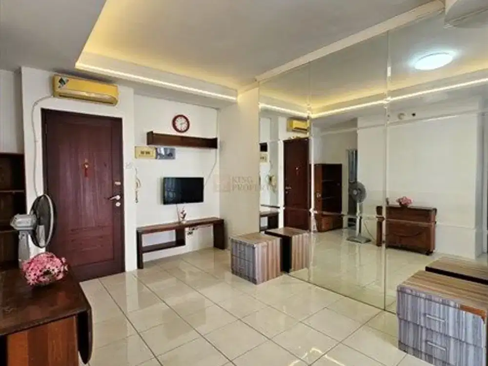 Strategis Sewa 2BR Furnished Bagus di Mediterania Garden Residence 2 Fasilitas Kolam Renang, Gym, Sauna Dekat ke Mall Central Park & Pintu Tol