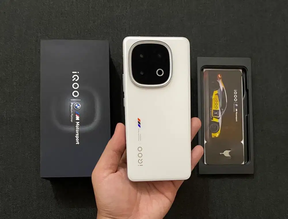 IQOO 13 12/256 Fullsheet Mulus Garansi Resmi Aktif