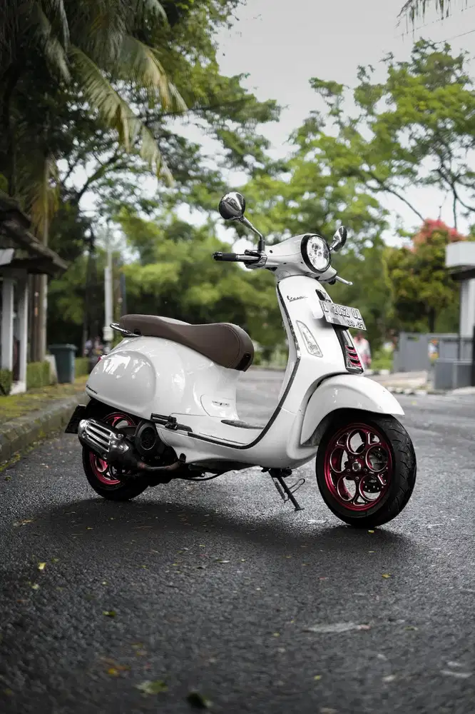 VESPA PRIMAVERA I-GET ABS 2021