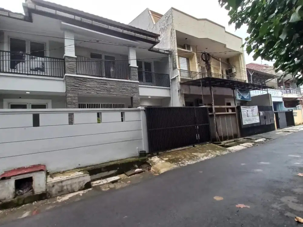 Rumah Disewakan 5 KT di Tebet Jaksel
