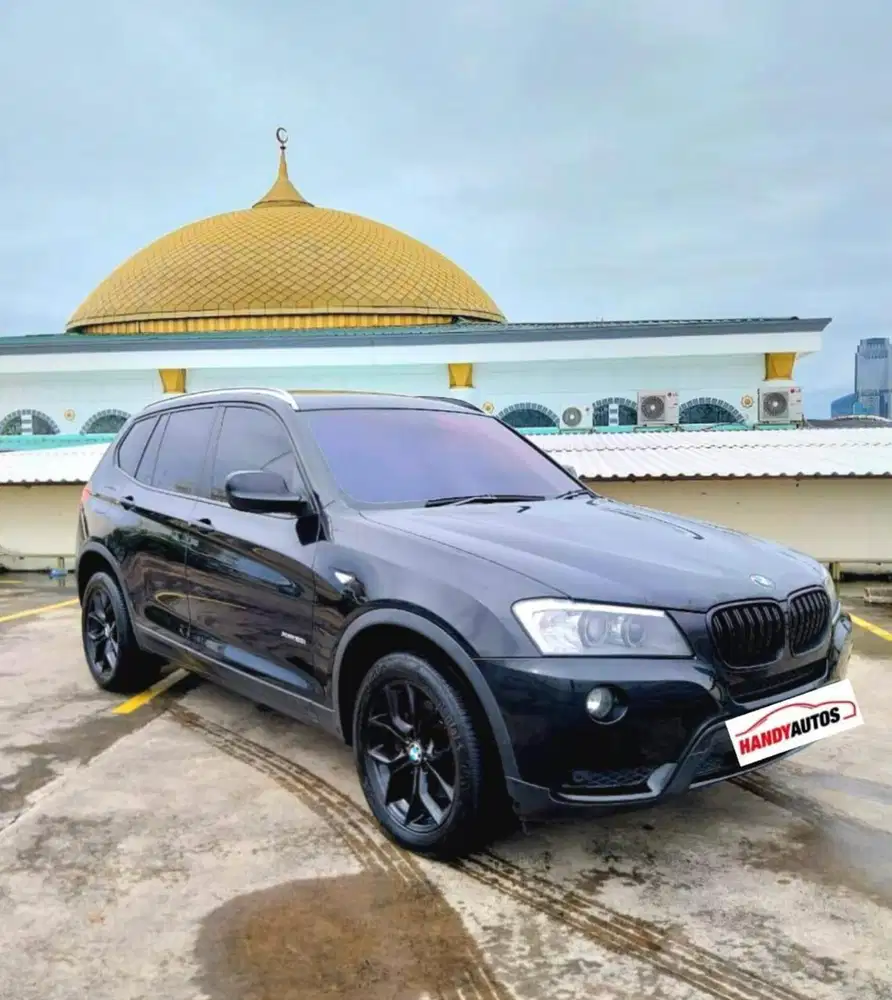 BMW X3 Panoramic Bensin Tahun 2013 Automatic Hitam
