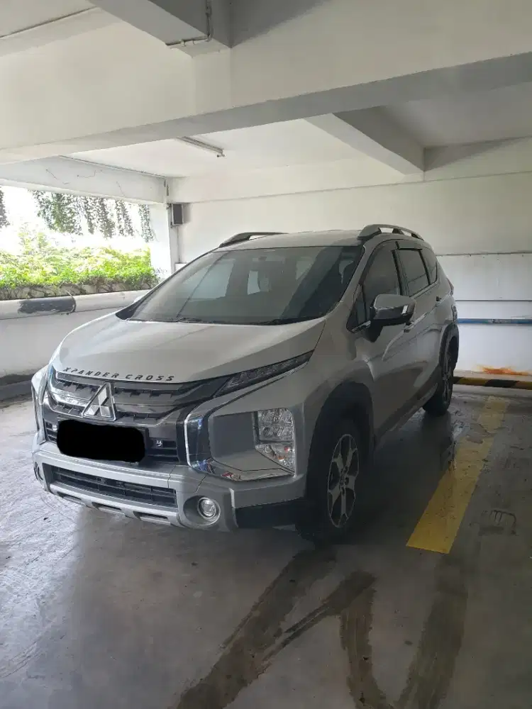 Mitsubishi Xpander Cross Premium Package 1.5 A/T 2021 Silver Metalik