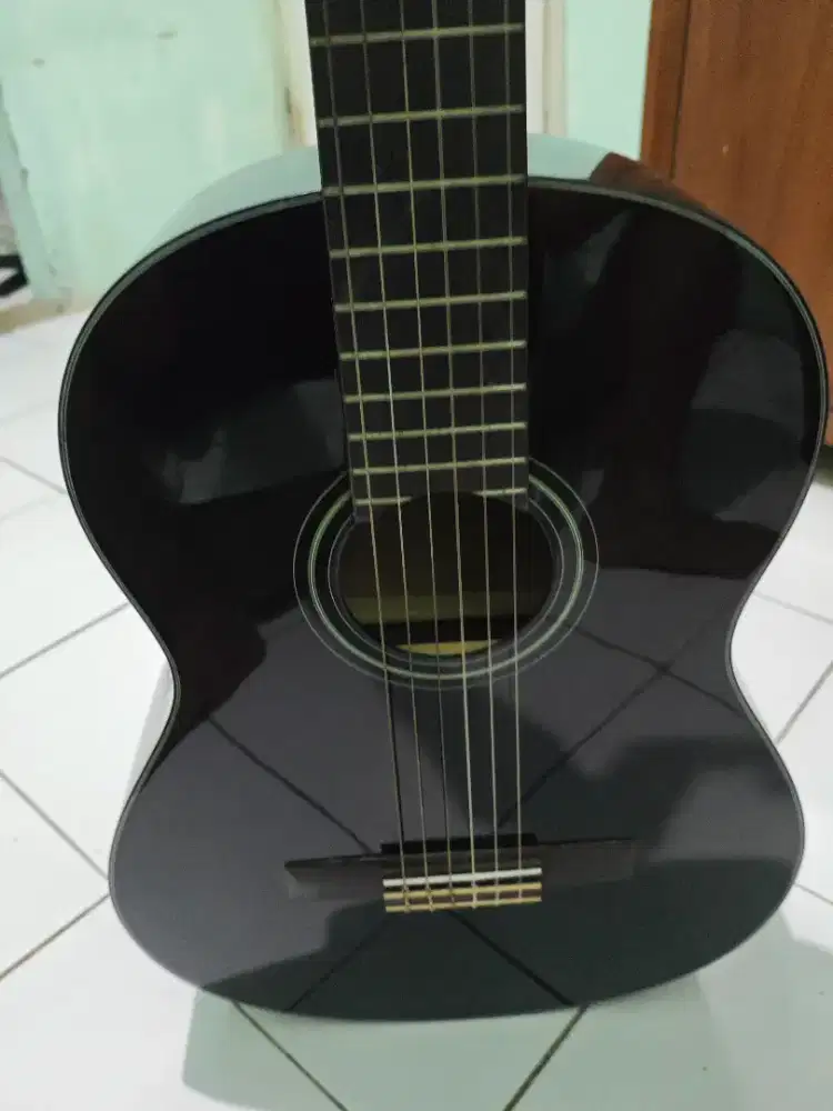Gitar Klasik Yamaha C40 Hitam