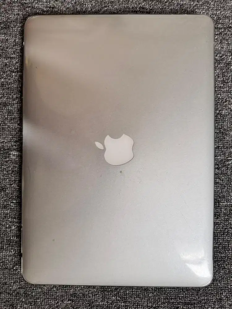 Macbook air 13 inch 2015