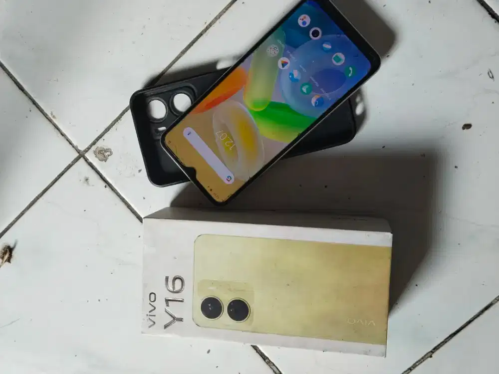 Vivo y16 ram 3 lengkap kotak