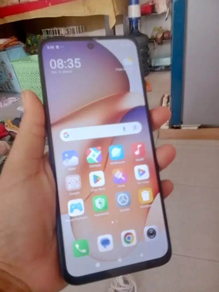 Hp Bekas Ortu Redmi 13 8+4/128 Hp Cas Vivo