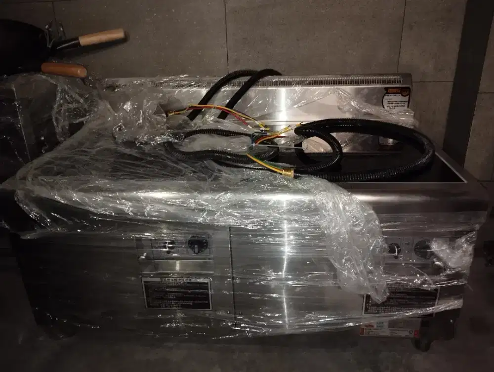 KOMPOR LISTRIK INDUKSI HC-ID-LR2H