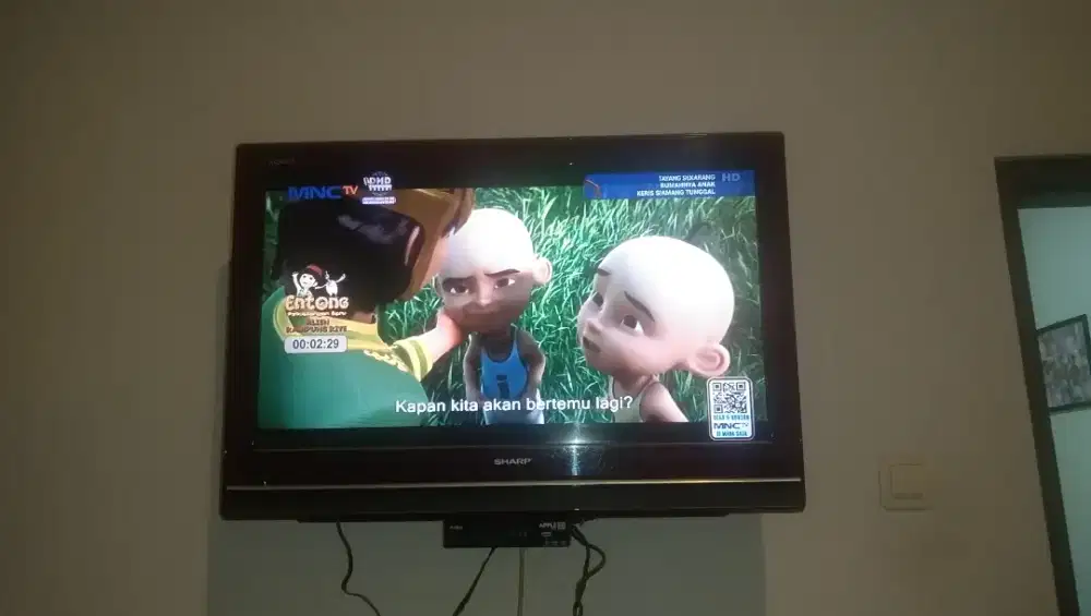Di jual TV SHARP 32 inc bonus settopbox  dan Breket