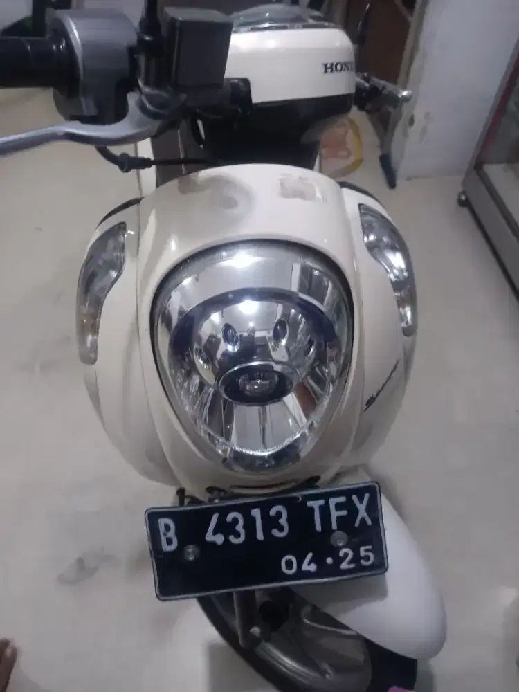 Dijual honda scoopy fi tahun 2013 B DKI Jakarta Selatan