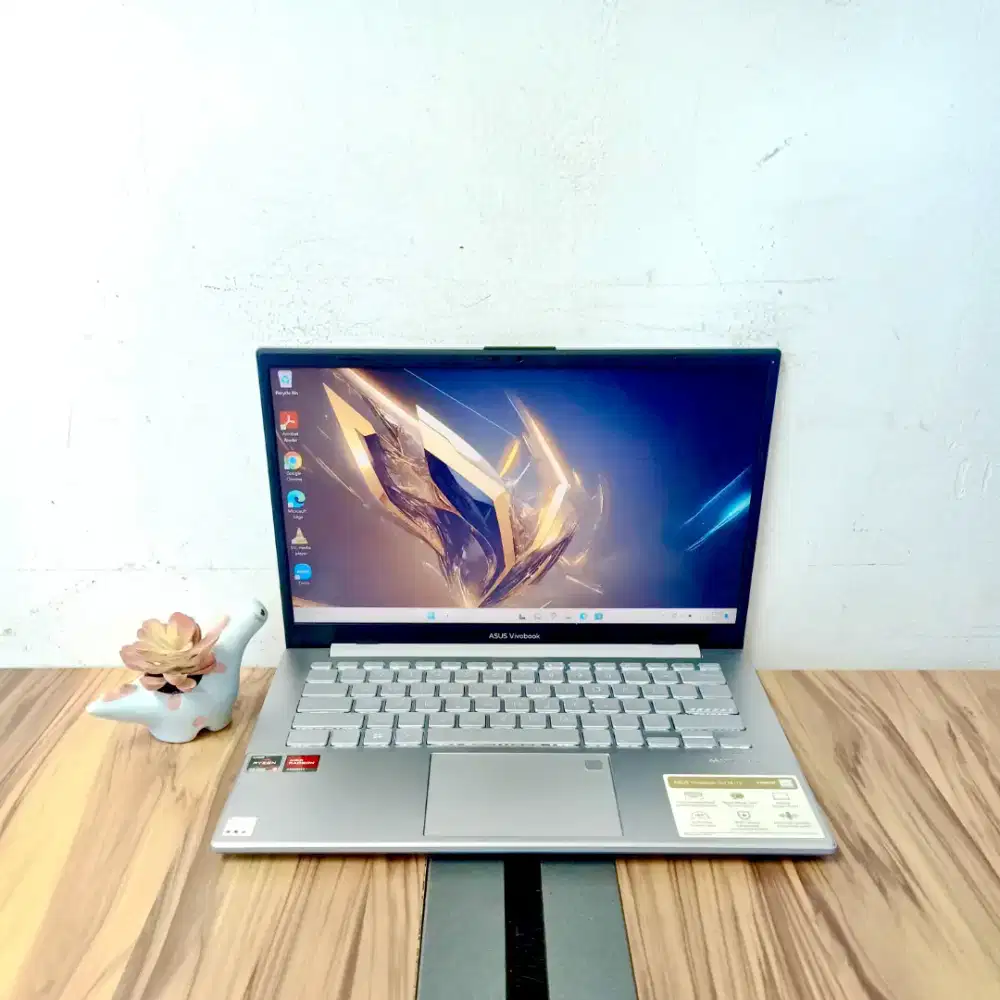 ASUS VIVOBOOK GO 14 E1404FA AMD RYZEN 5  7520U 8GB SSD 512GB 14.0FHD