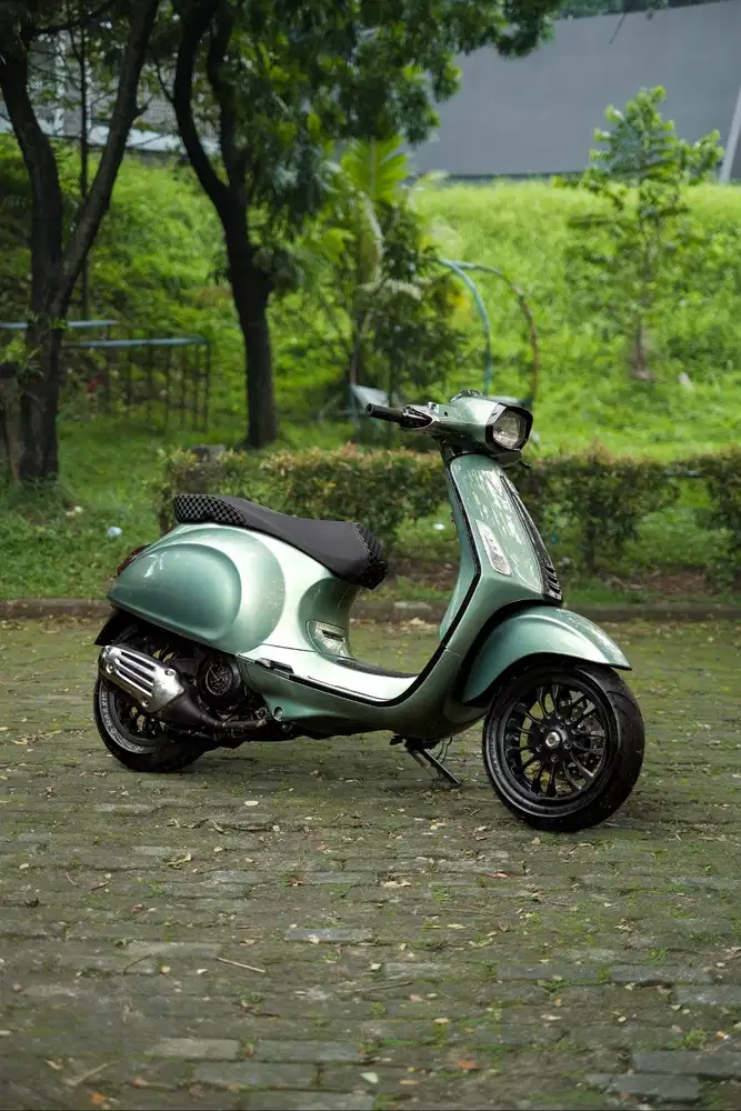 PIAGGI0 VESPA SPRINT 150 IGET 2017 MURAH BERGARANSI