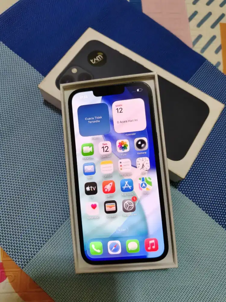 iPhone 13 128GB iBox