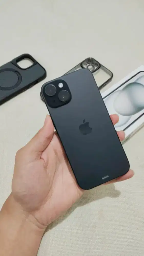 iPhone 15 Black 128GB – Like New | Garansi Panjang | Battery 100%