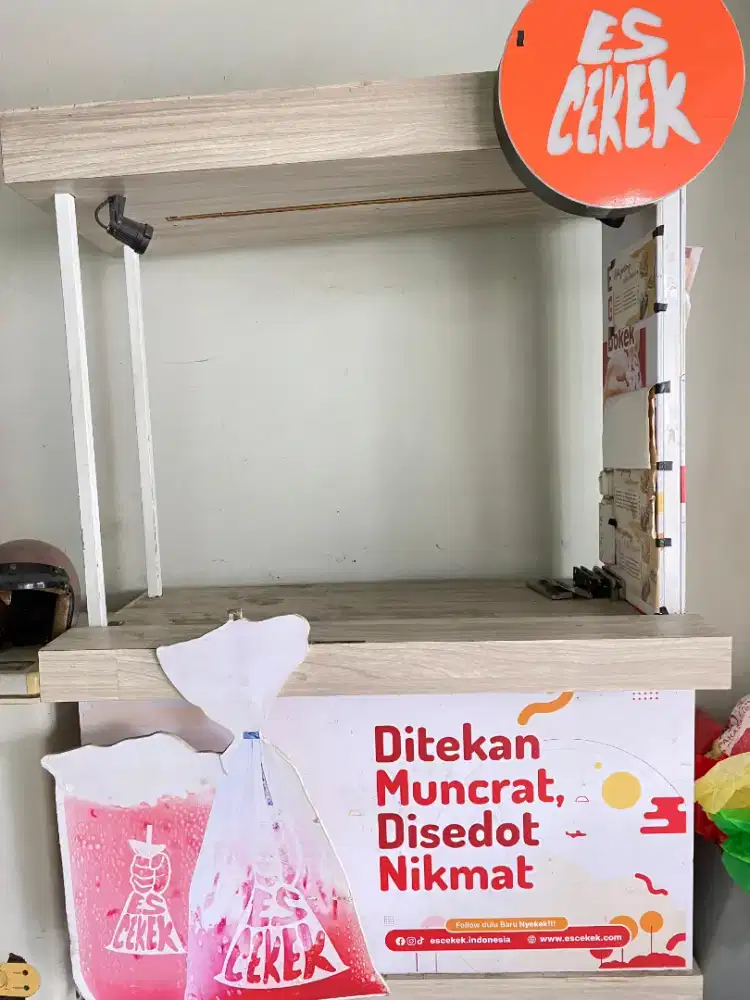 Dijual Booth / Gerobak bekas jualan minuman es