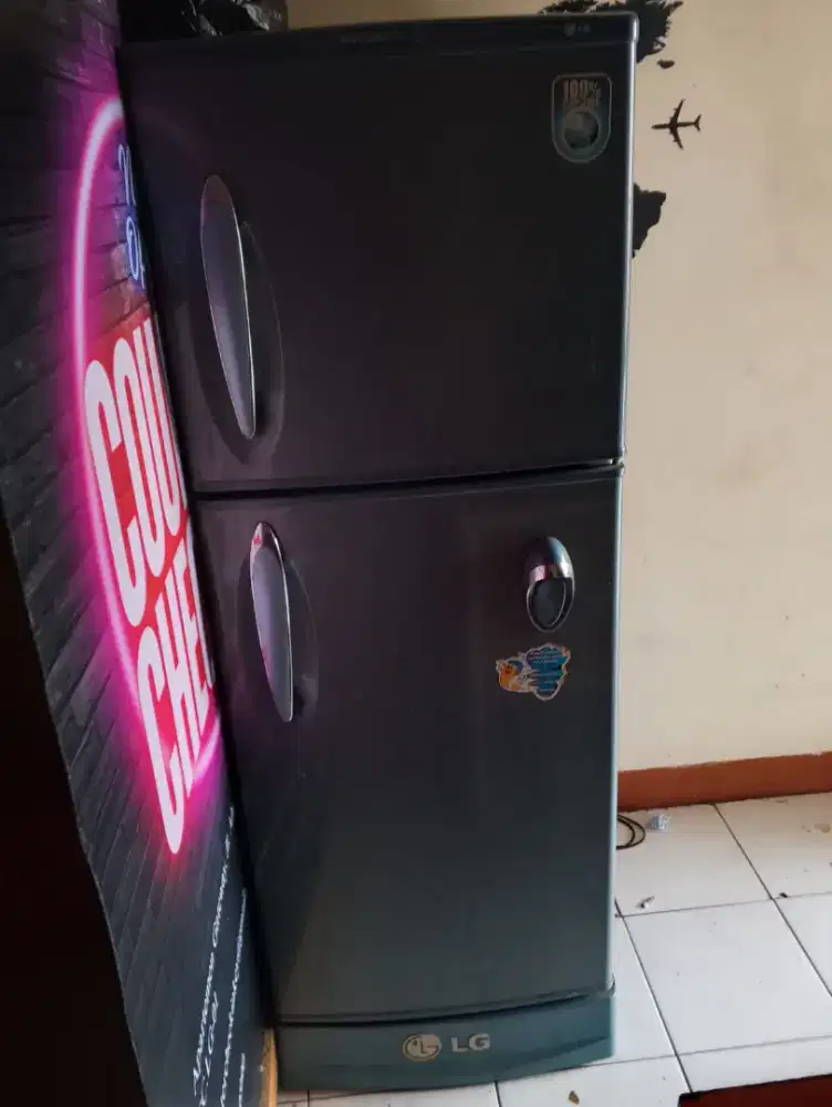 Dijual Kulkas 2 pintu