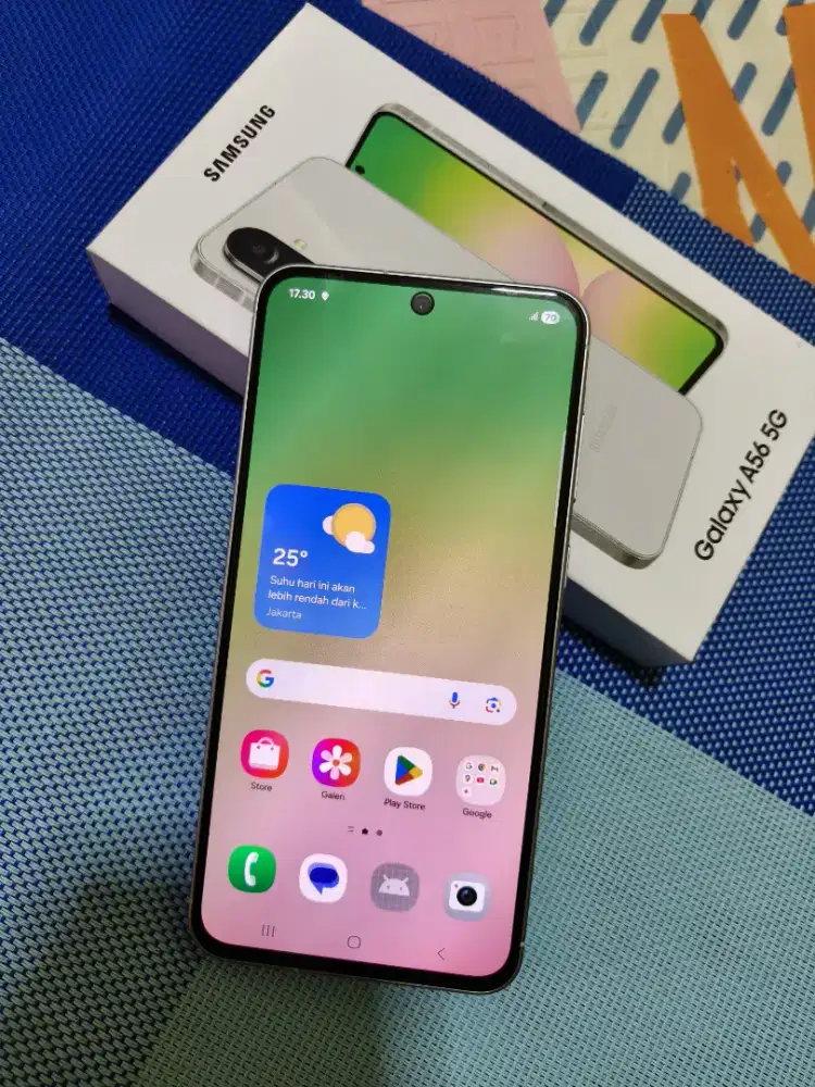 Samsung A56 5G 8/256GB Putih