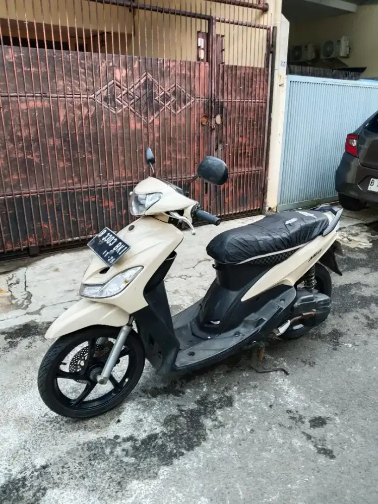 Yamaha Mio th 2011 plat 2026 mesin cvt bagus