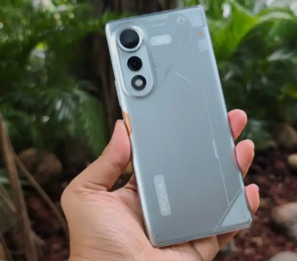 Techno Pova Curve 5G.  8/256 Like new