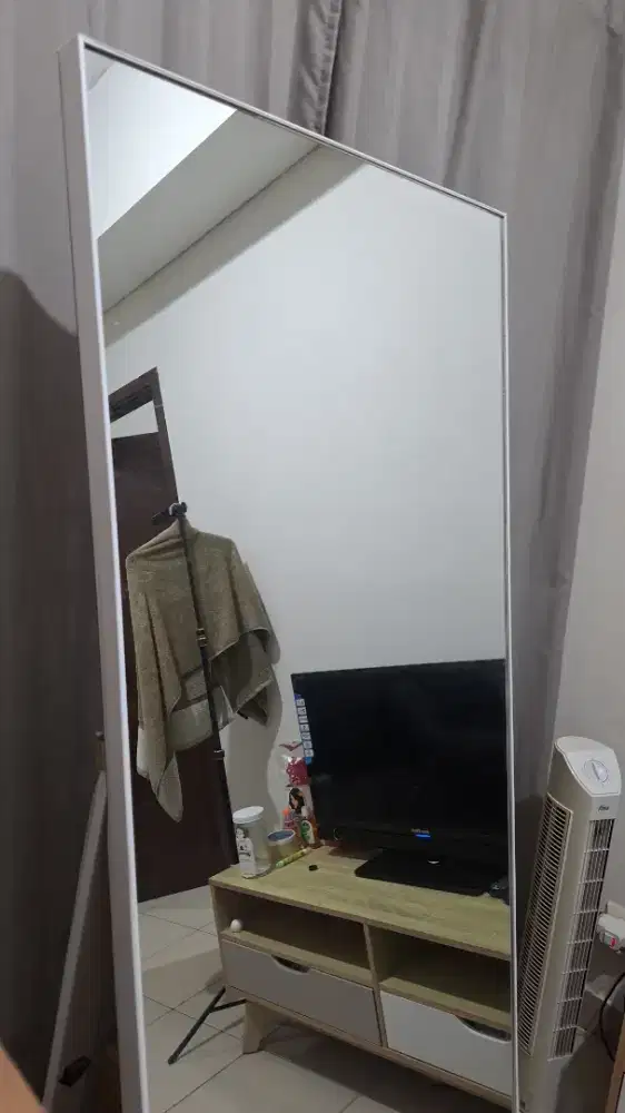 Aesthetic Mirror 180 x 60 cm